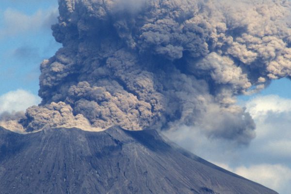 火山活動状況